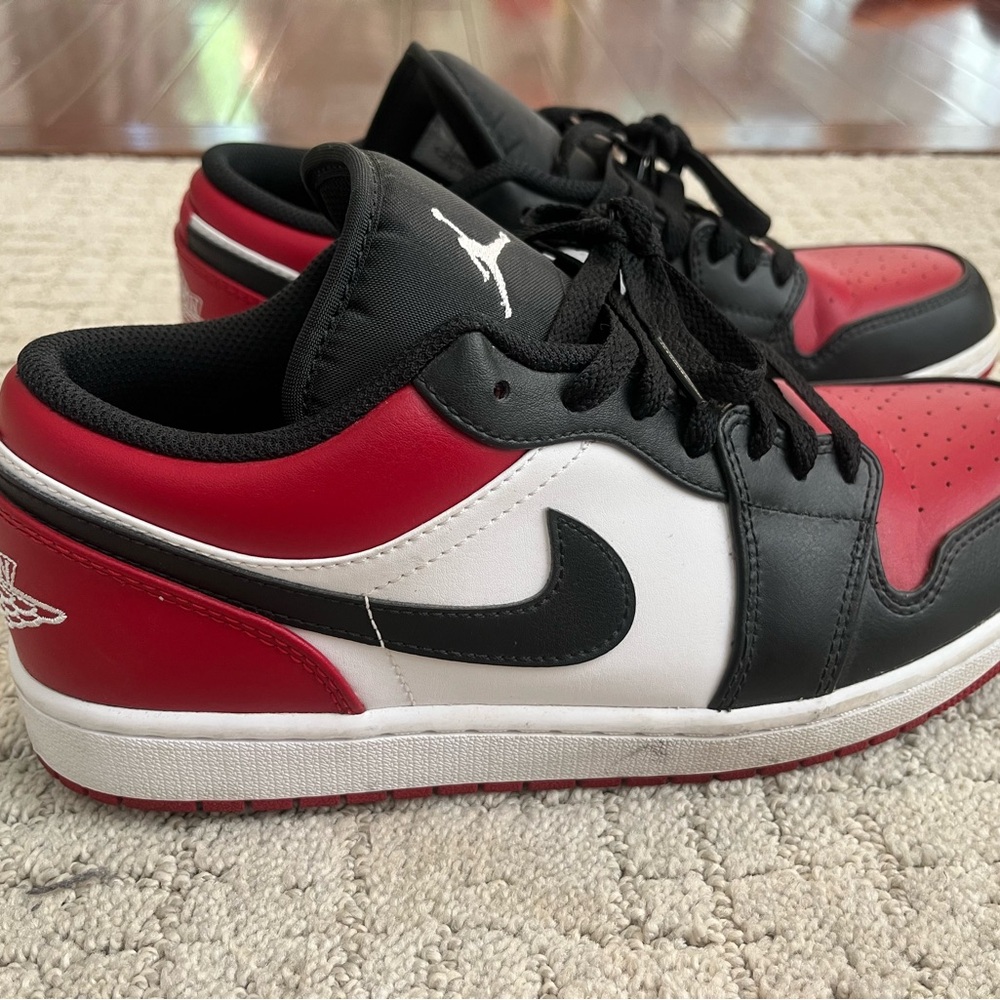 Nike Air Jordan Low Bred Toe